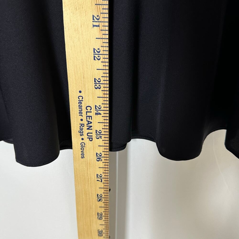 Theory Nicella Modern Black Silk Split Peplum Sleeveless‎ Top M Minimalist Work - Picture 11 of 11